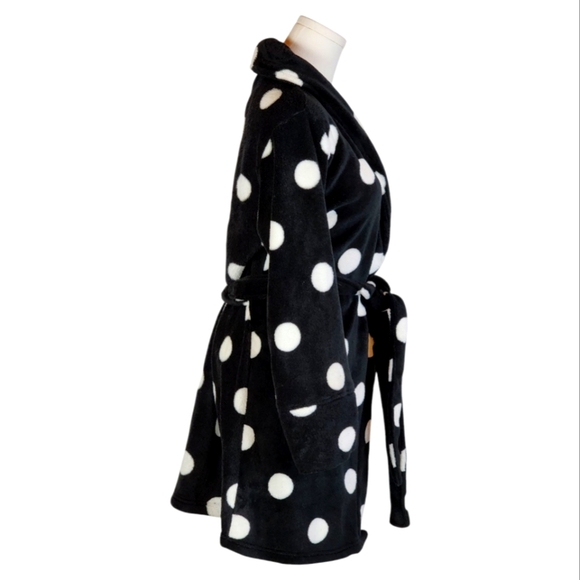 PINK Black Polka Dot Robe XS/S Fleece Belted Lounge Bathrobe Soft Plush Cozy - Picture 4 of 7